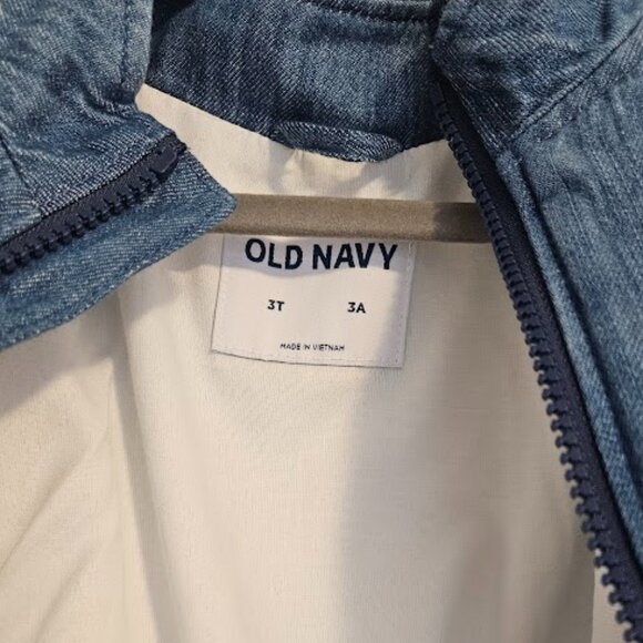 NWOT Old Navy Denim Look Jacket for Toddlers - Size 3T - Picture 3 of 4